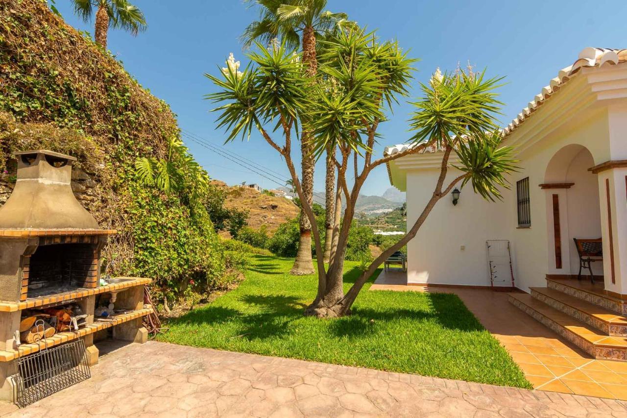Villa Andalucia: Cerca De Todo, Intimidad Y Espacio Nerja Dış mekan fotoğraf