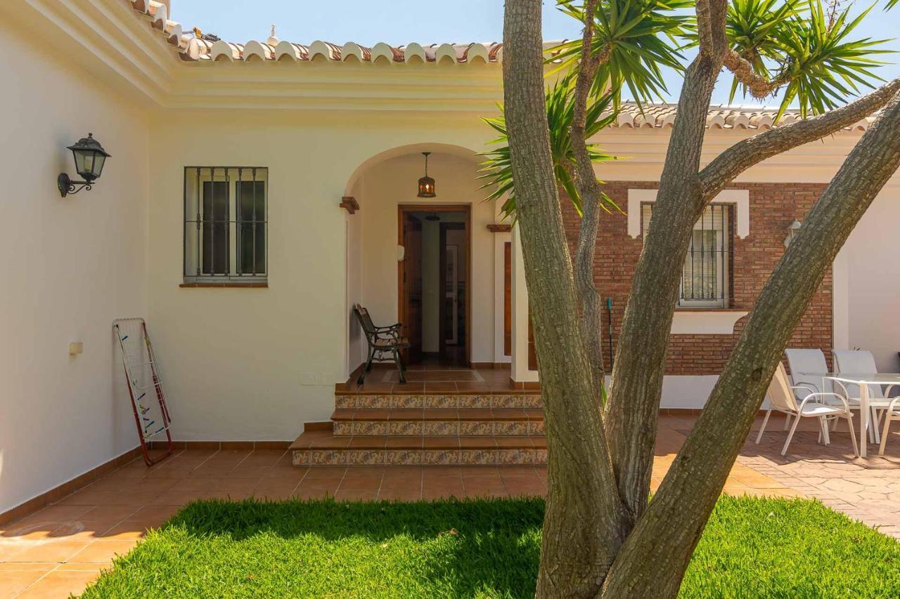 Villa Andalucia: Cerca De Todo, Intimidad Y Espacio Nerja Dış mekan fotoğraf